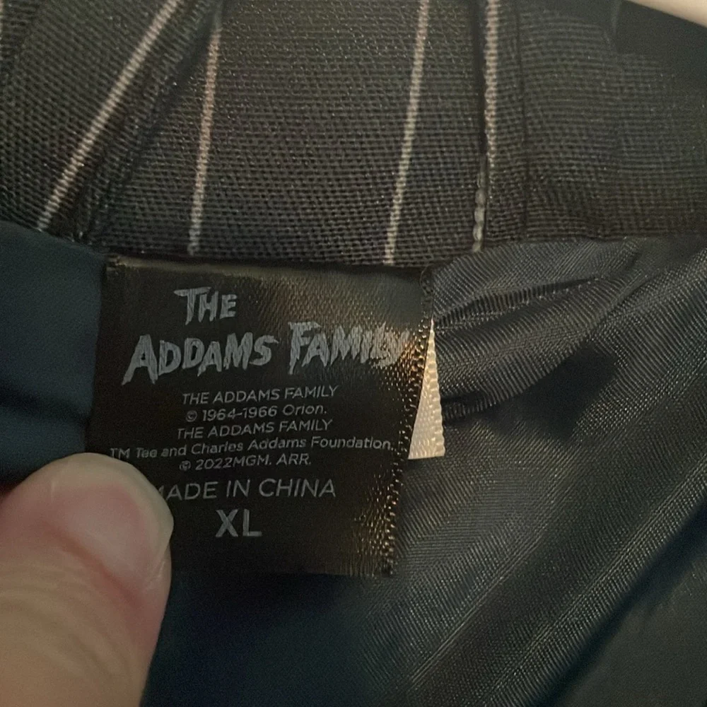 Adult XL Gomez Addams Suit from The Addams Family Halloween Costume - Picture 3 of 7